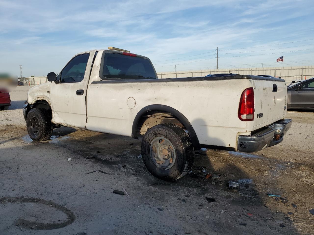 1999 Ford F-150 VIN 2FTZF1824XCB16967 Copart auction photo, front end damage thumbnail 2