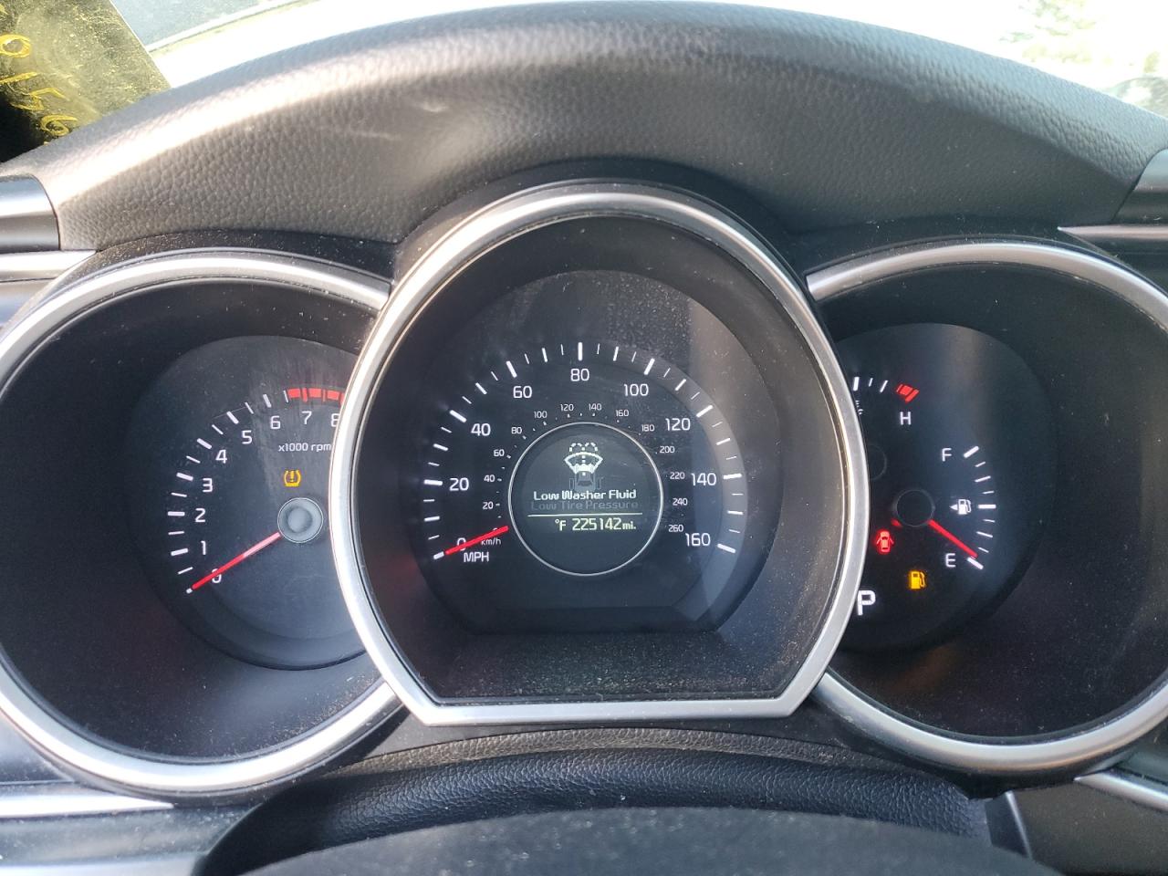 2015 KIA Optima VIN KNAGM4A72F5571178 Copart auction photo, front end / minor dent/scratches damage thumbnail 9