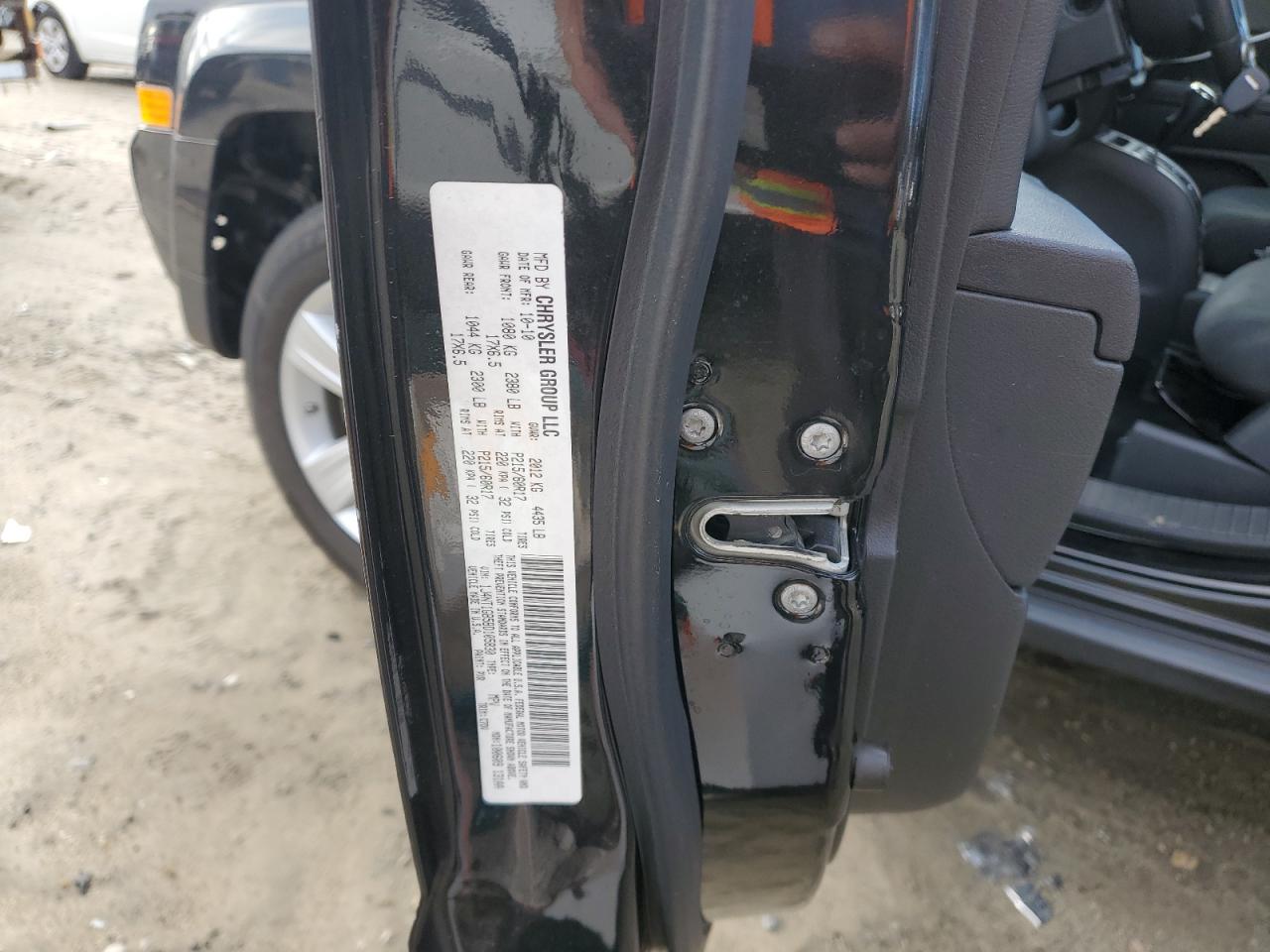 2011 Jeep Liberty (Patriot) VIN 1J4NT1GB5BD105830 Copart auction photo, front end / side damage thumbnail 13