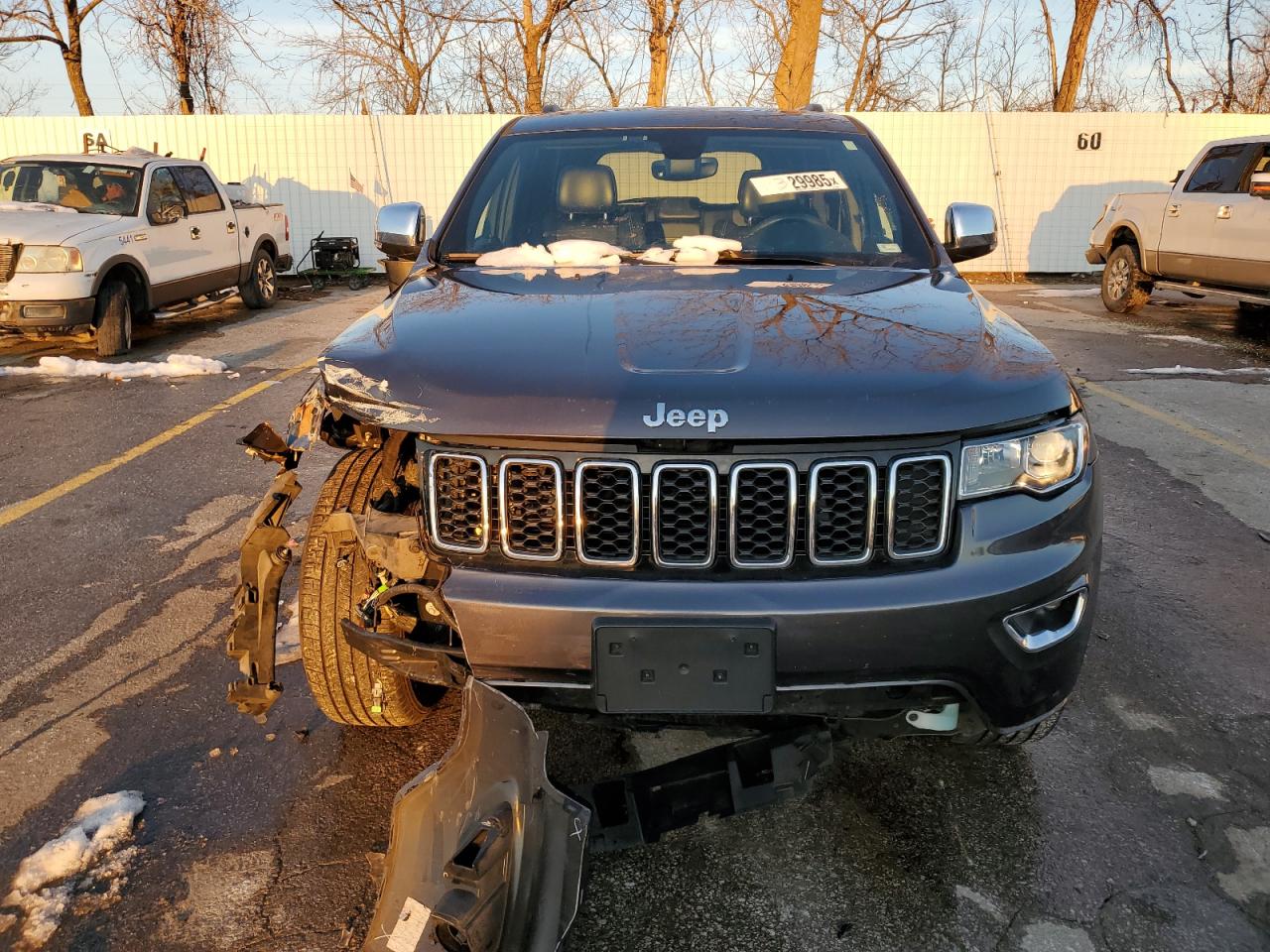2017 Jeep Grand Cherokee VIN 1C4RJFBG0HC939676 Copart auction photo, front end damage thumbnail 5