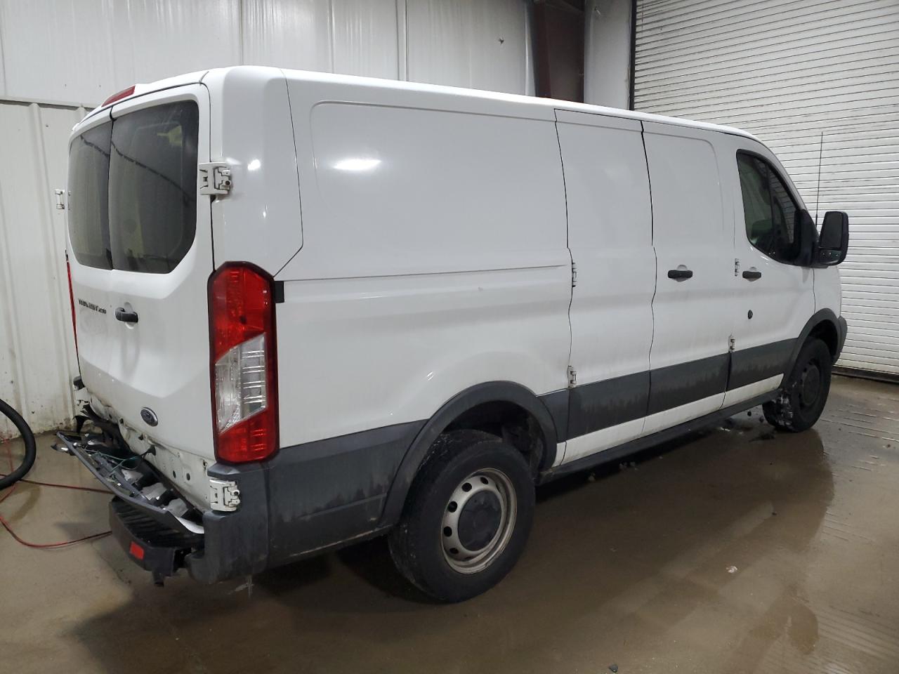 2017 Ford Transit VIN 1FTYR1ZM9HKA21191 Copart auction photo, rear end damage thumbnail 3