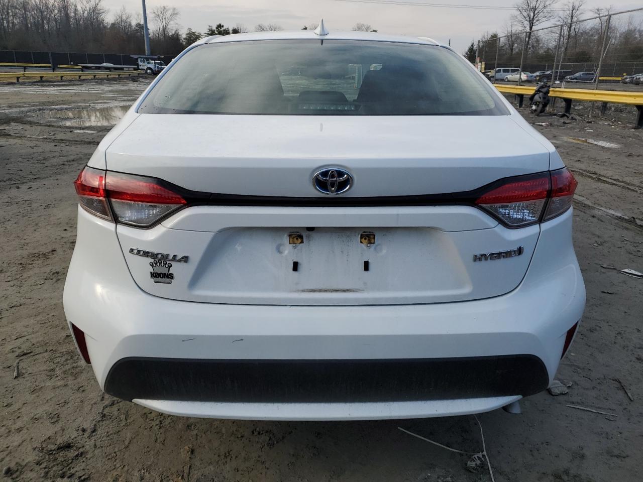 2021 Toyota Corolla VIN JTDEAMDE1MJ028275 Copart auction photo, front end damage thumbnail 6