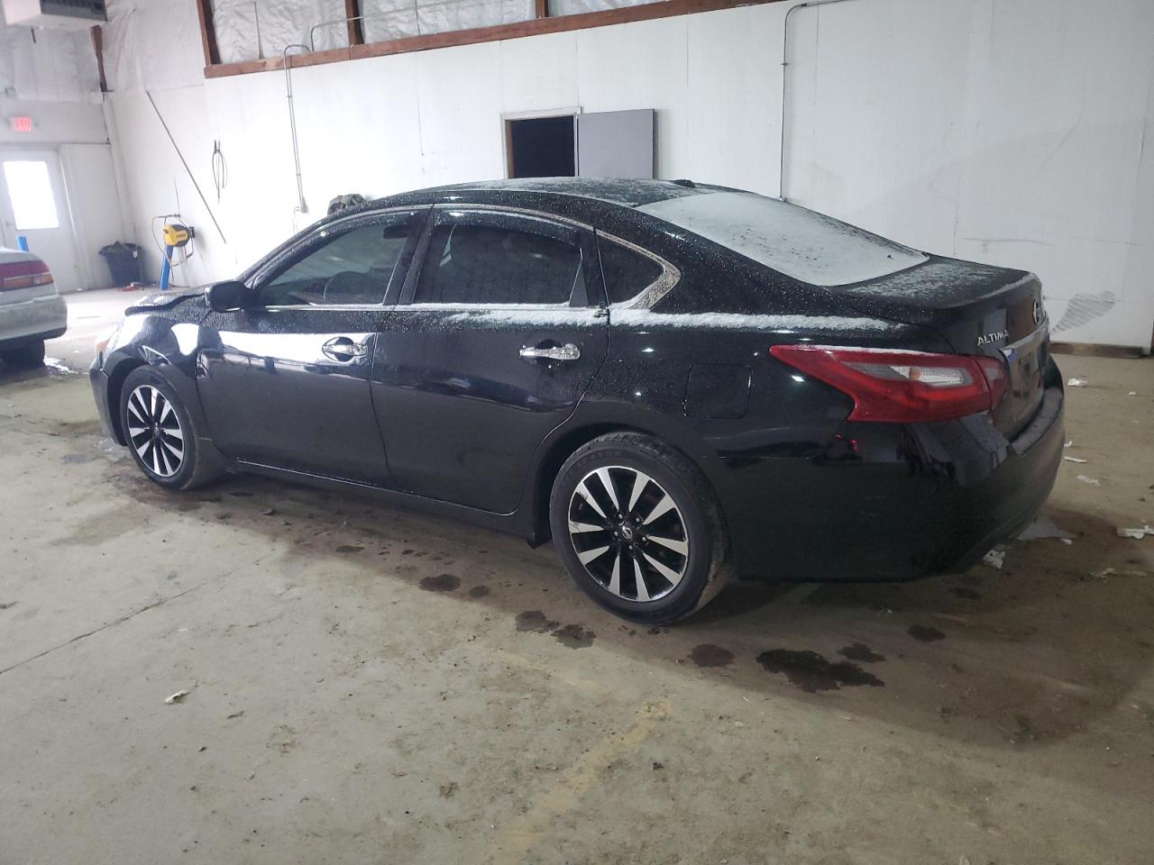 2018 Nissan Altima VIN 1N4AL3AP7JC272754 Copart auction photo, front end / side damage thumbnail 2