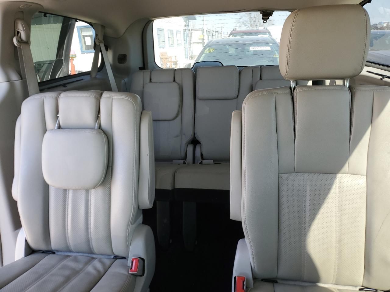 2013 Chrysler Town & Country VIN 2C4RC1CG7DR647830 Copart auction photo, side / front end damage thumbnail 10