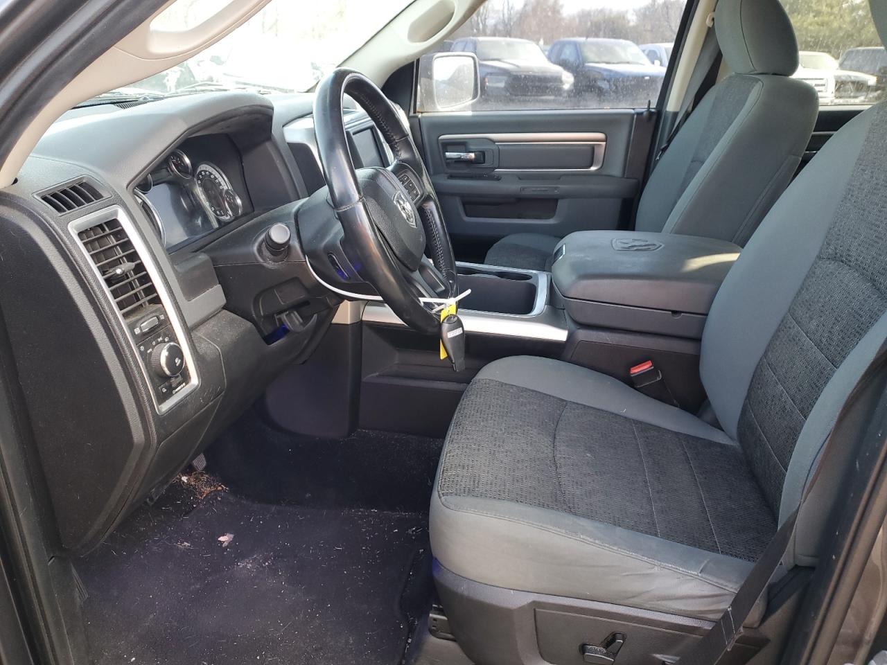 2016 RAM 1500 VIN 1C6RR7LT8GS318319 Copart auction photo, rear end / side damage thumbnail 7