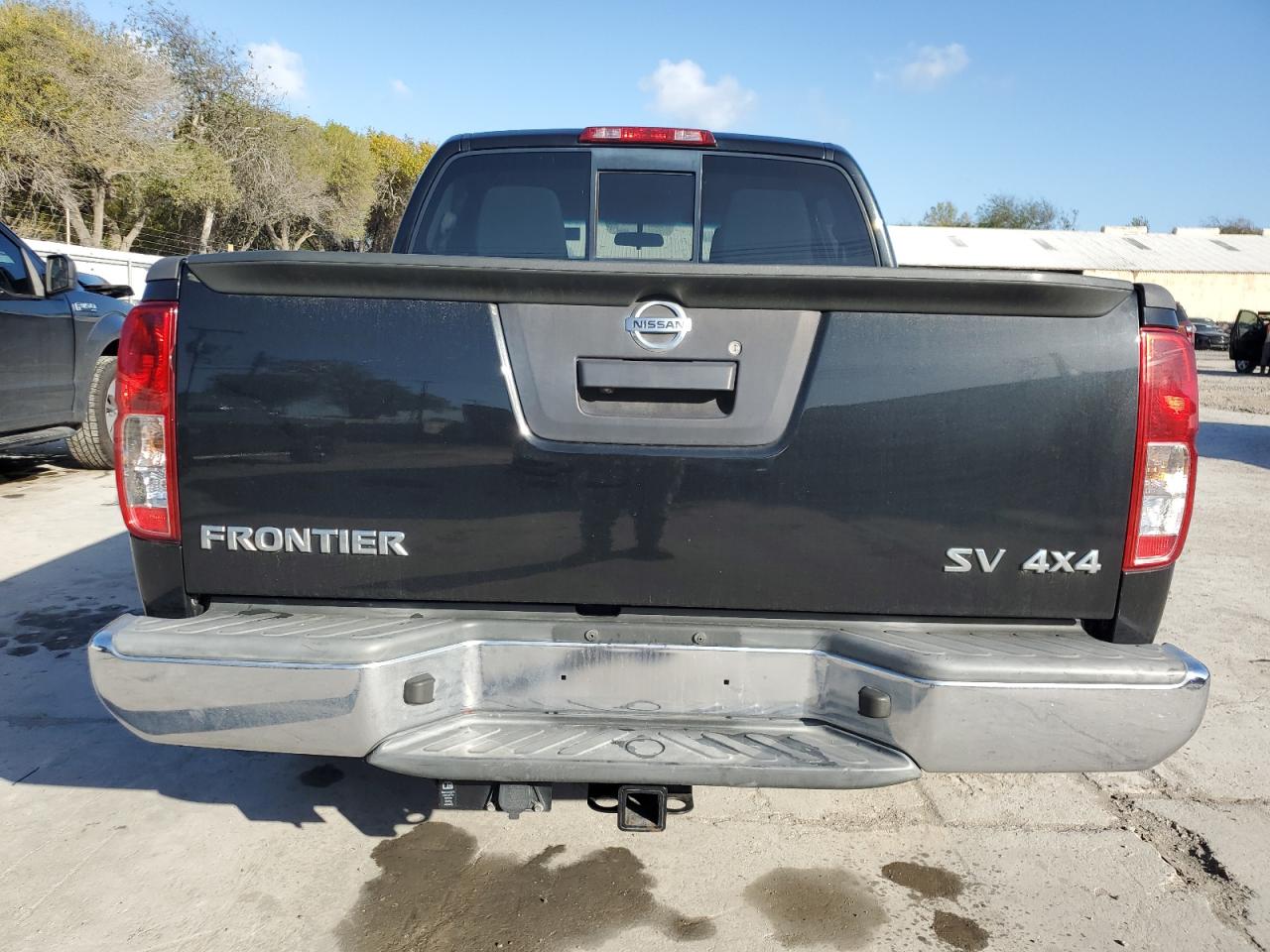 2019 Nissan Navara (Frontier) VIN 1N6AD0EV8KN701451 Copart auction photo, front end / minor dent/scratches damage thumbnail 6