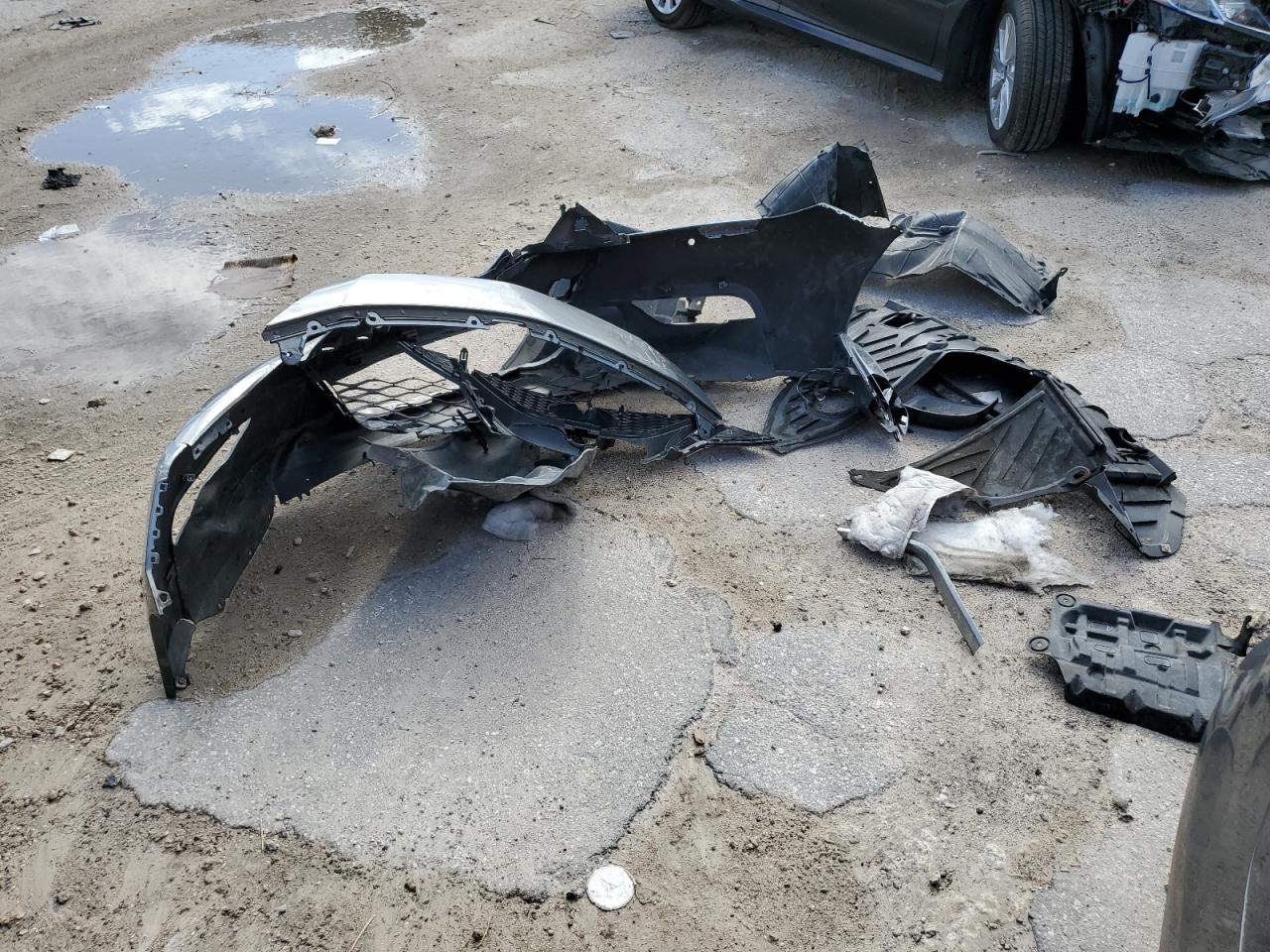 2017 Nissan Maxima VIN 1N4AA6AP3HC404782 Copart auction photo, front end damage thumbnail 12