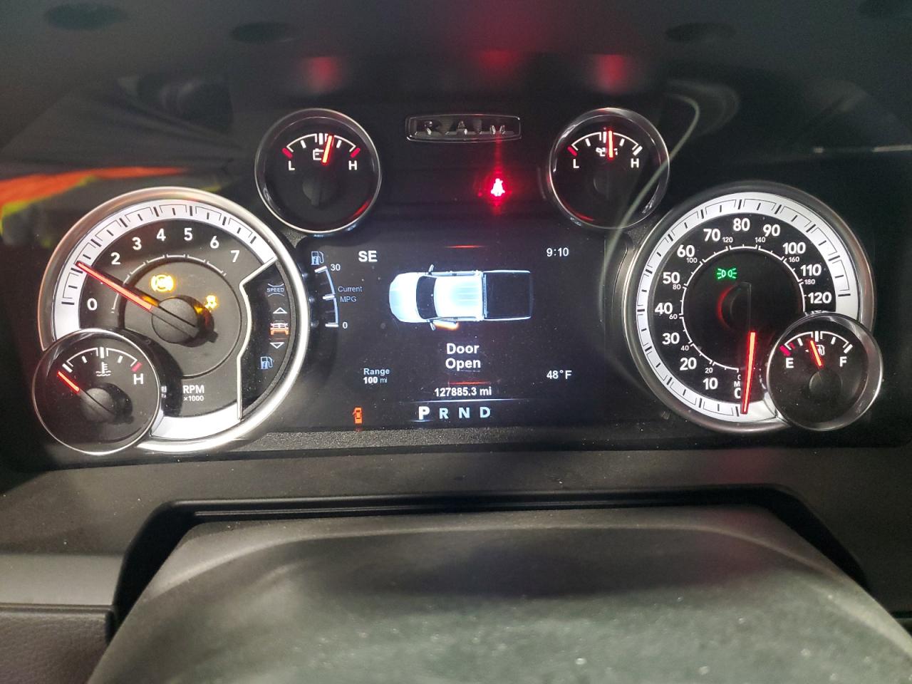 2018 RAM 1500 VIN 1C6RR7MT8JS241179 Copart auction photo, front end / side damage thumbnail 9