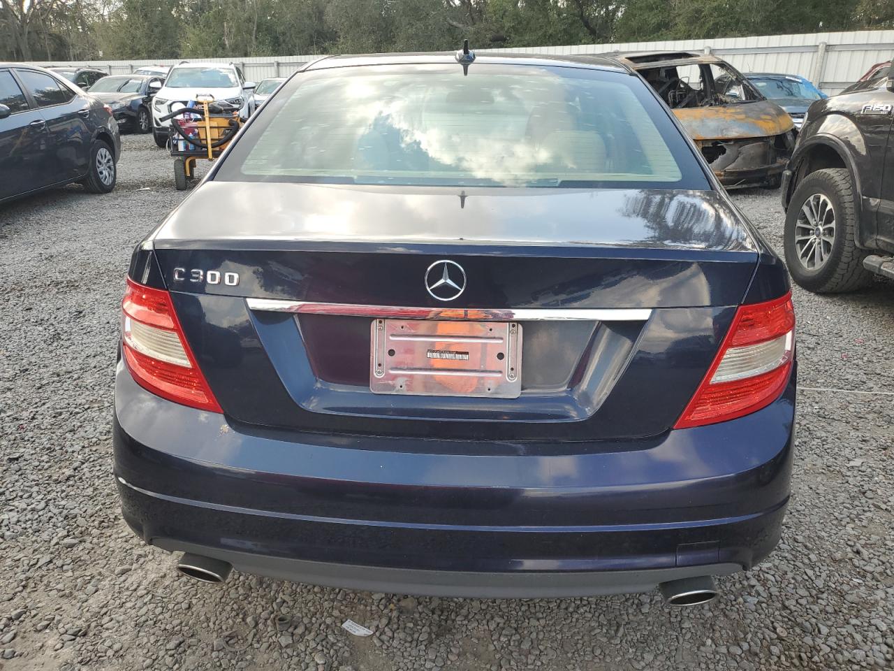2009 Mercedes-Benz C-klasse VIN WDDGF54X59R081464 Copart auction photo, front end damage thumbnail 6