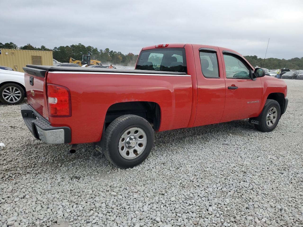 2013 Chevrolet Silverado VIN 1GCRCPEX8DZ100488 Copart auction photo, side / minor dent/scratches damage thumbnail 3