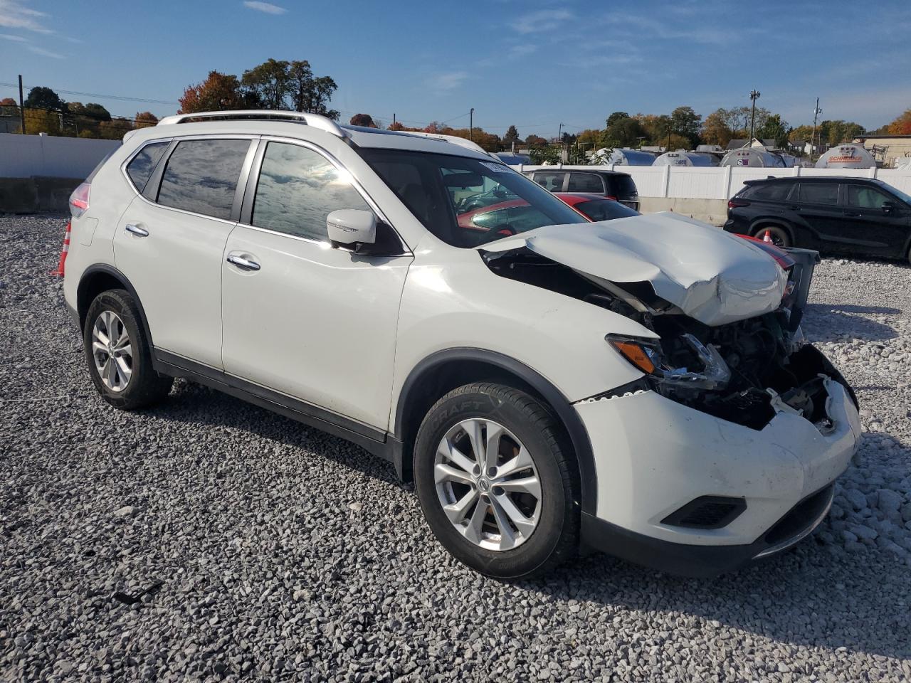 2015 Nissan Rogue VIN 5N1AT2MV2FC822847 Copart auction photo, front end / undercarriage damage thumbnail 4