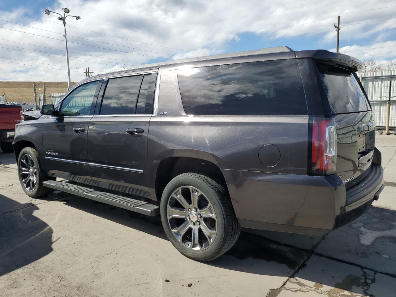 2016 GMC Yukon VIN 1GKS2GKC1GR464489 Copart auction photo, front end damage thumbnail 2