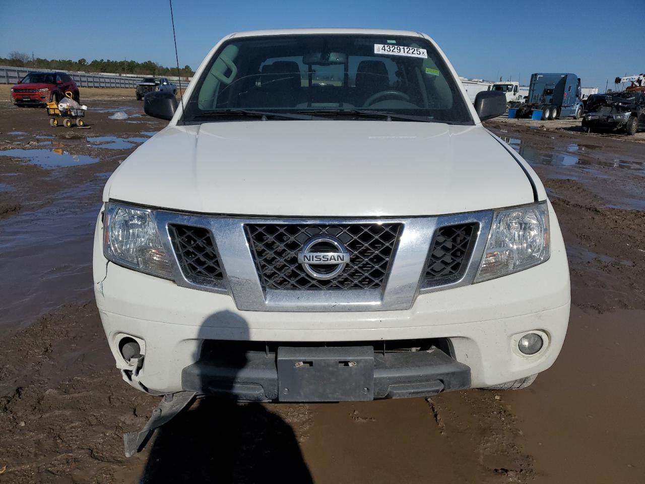 2019 Nissan Navara (Frontier) VIN 1N6AD0ER8KN885308 Copart auction photo, front end / rear end damage thumbnail 5