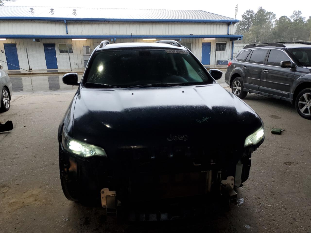 2020 Jeep Grand Cherokee VIN 1C4PJLCB2LD606147 Copart auction photo, rear end damage thumbnail 5