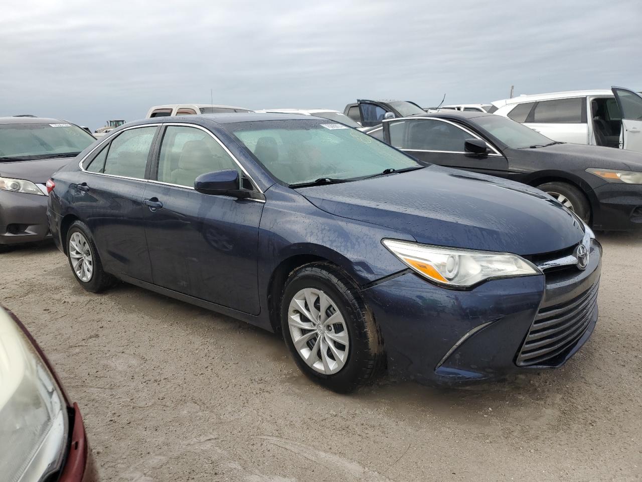 2016 Toyota Camry VIN 4T1BF1FK7GU509667 Copart auction photo, water/flood damage thumbnail 4