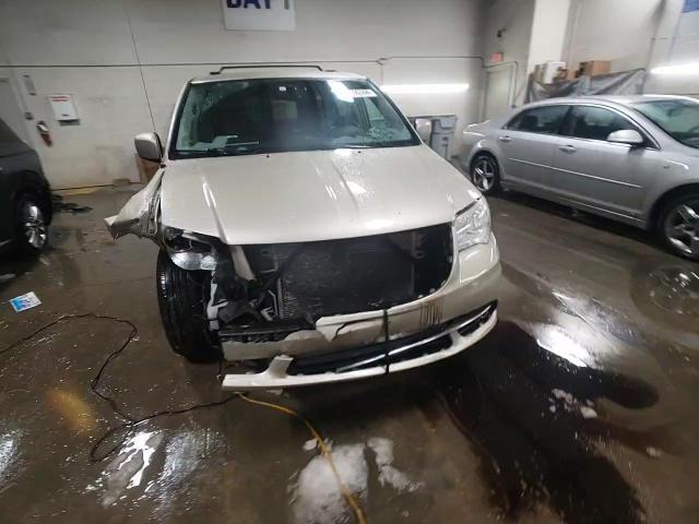 2014 Chrysler Town & Country VIN 2C4RC1BG0ER192581 Copart auction photo, front end damage thumbnail 14