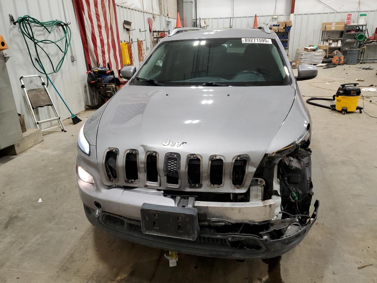 2015 Jeep Grand Cherokee VIN 1C4PJMCS7FW600214 Copart auction photo, front end damage thumbnail 5