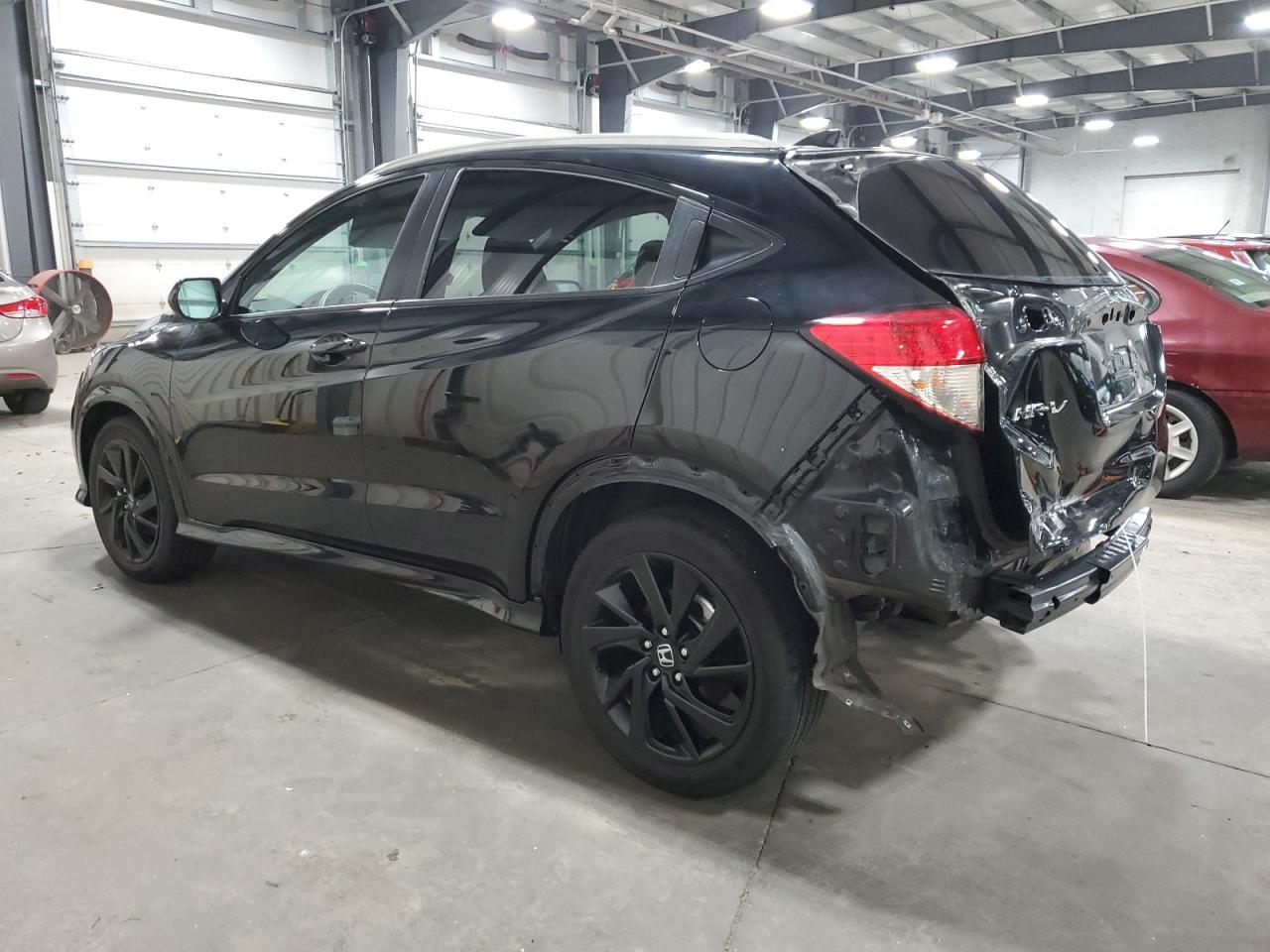 2022 Honda HR-V VIN 3CZRU6H16NM751436 Copart auction photo, rear end damage thumbnail 2