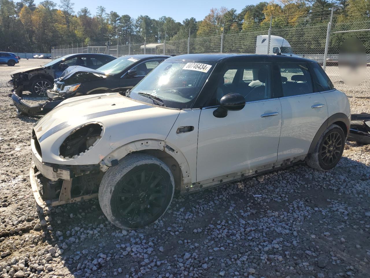 2015 MINI Cooper VIN WMWXS5C5XFT830535