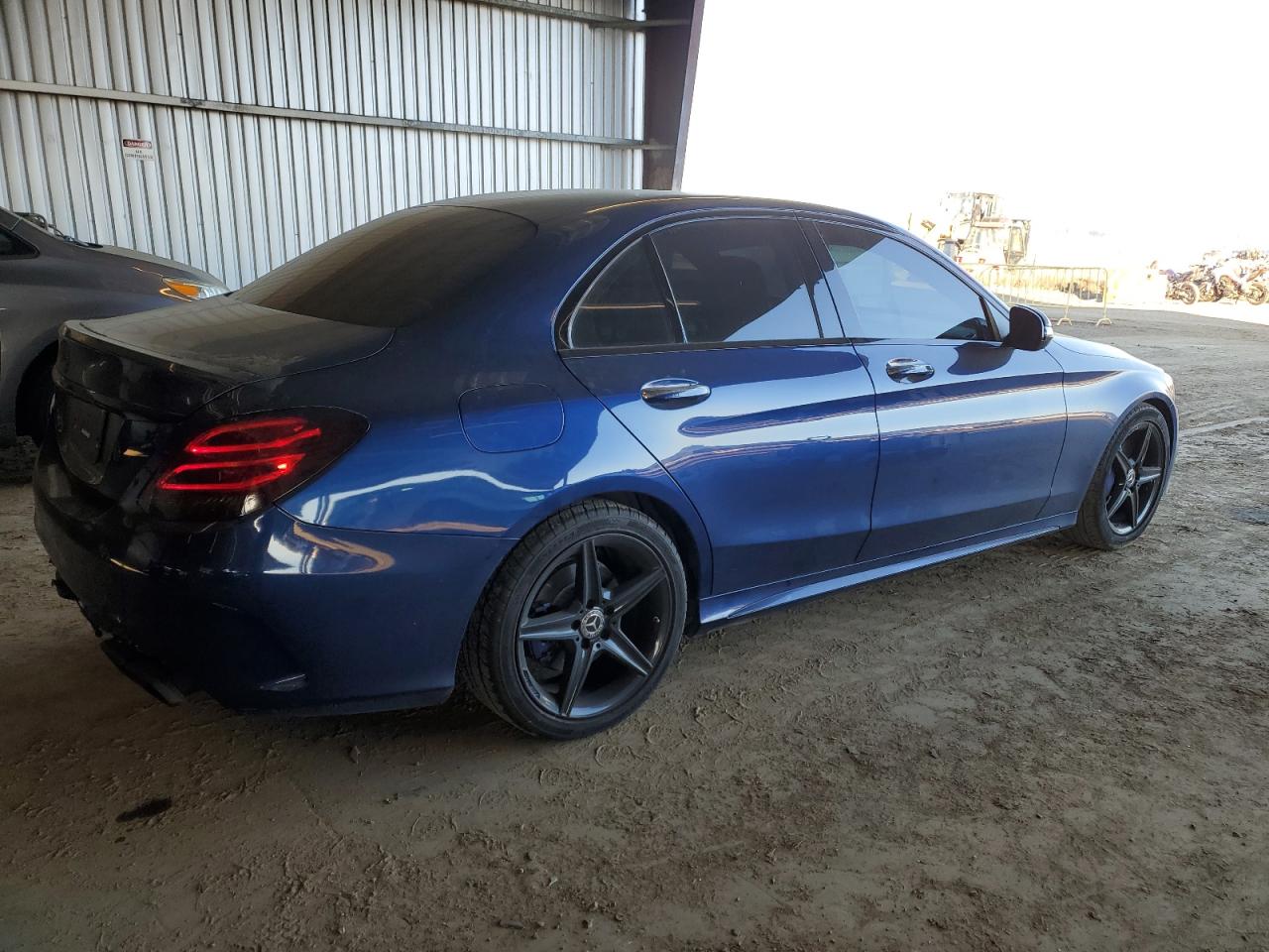 2017 Mercedes-Benz C-klasse VIN 55SWF4JB6HU229858 Copart auction photo, rear end damage thumbnail 3