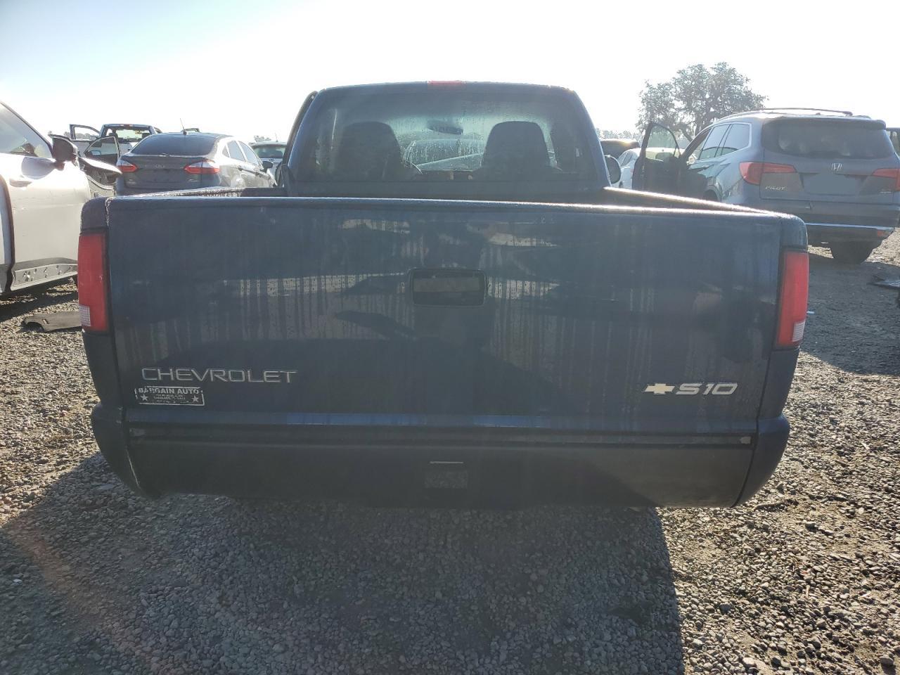 2003 Chevrolet S-10 Pickup VIN 1GCCS14H638281238 Copart auction photo, all over damage thumbnail 6