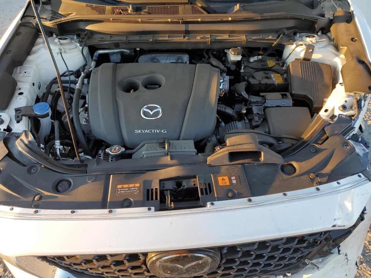 2022 Mazda CX-5 VIN JM3KFBCM2N0596681 Copart auction photo, front end / minor dent/scratches damage thumbnail 13