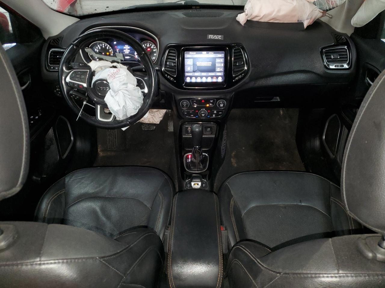 2021 Jeep Compass VIN 3C4NJCCB2MT531470 Copart auction photo, front end / minor dent/scratches damage thumbnail 8