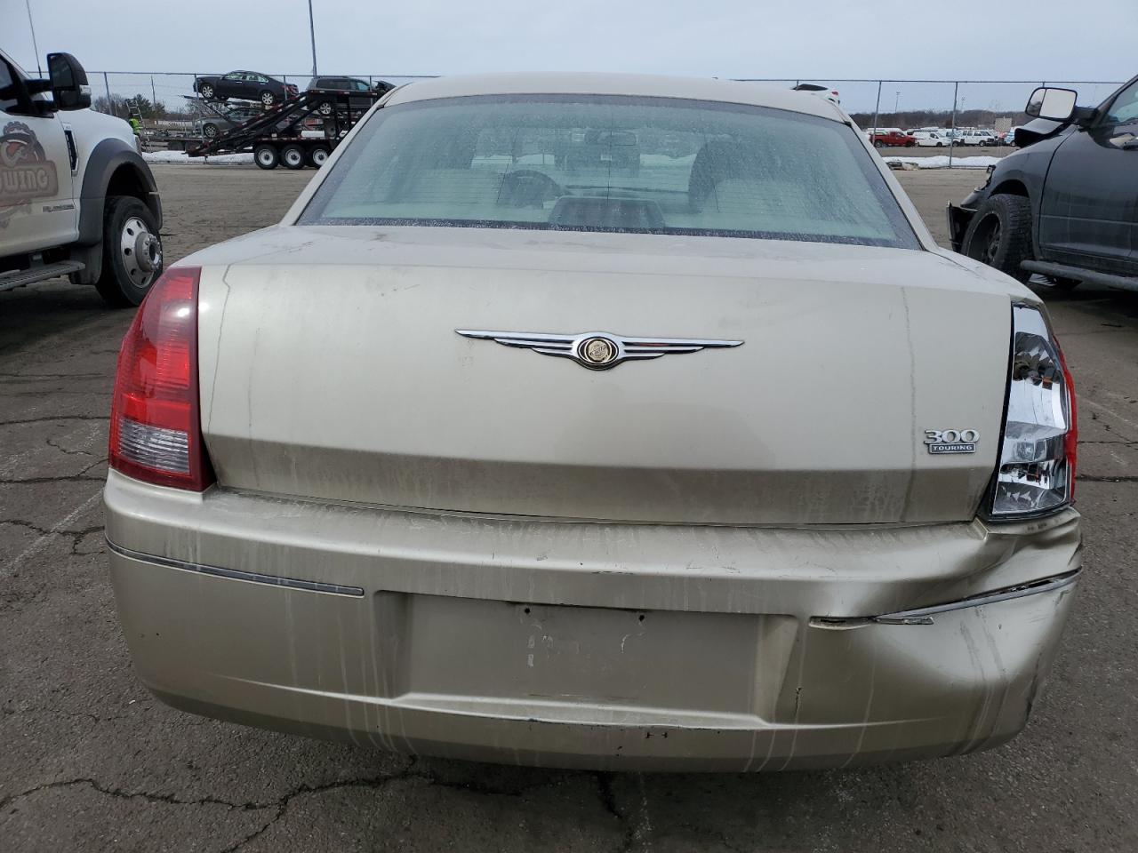 2006 Chrysler 300 VIN 2C3KA53G36H463111 Copart auction photo, front end / rear end damage thumbnail 6