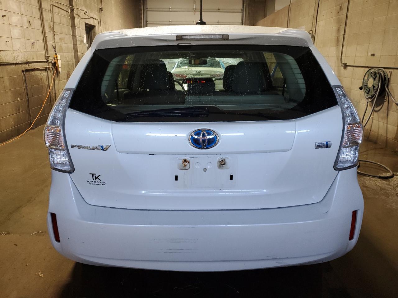 2013 Toyota Prius VIN JTDZN3EU6D3243046 Copart auction photo, rear end damage thumbnail 6