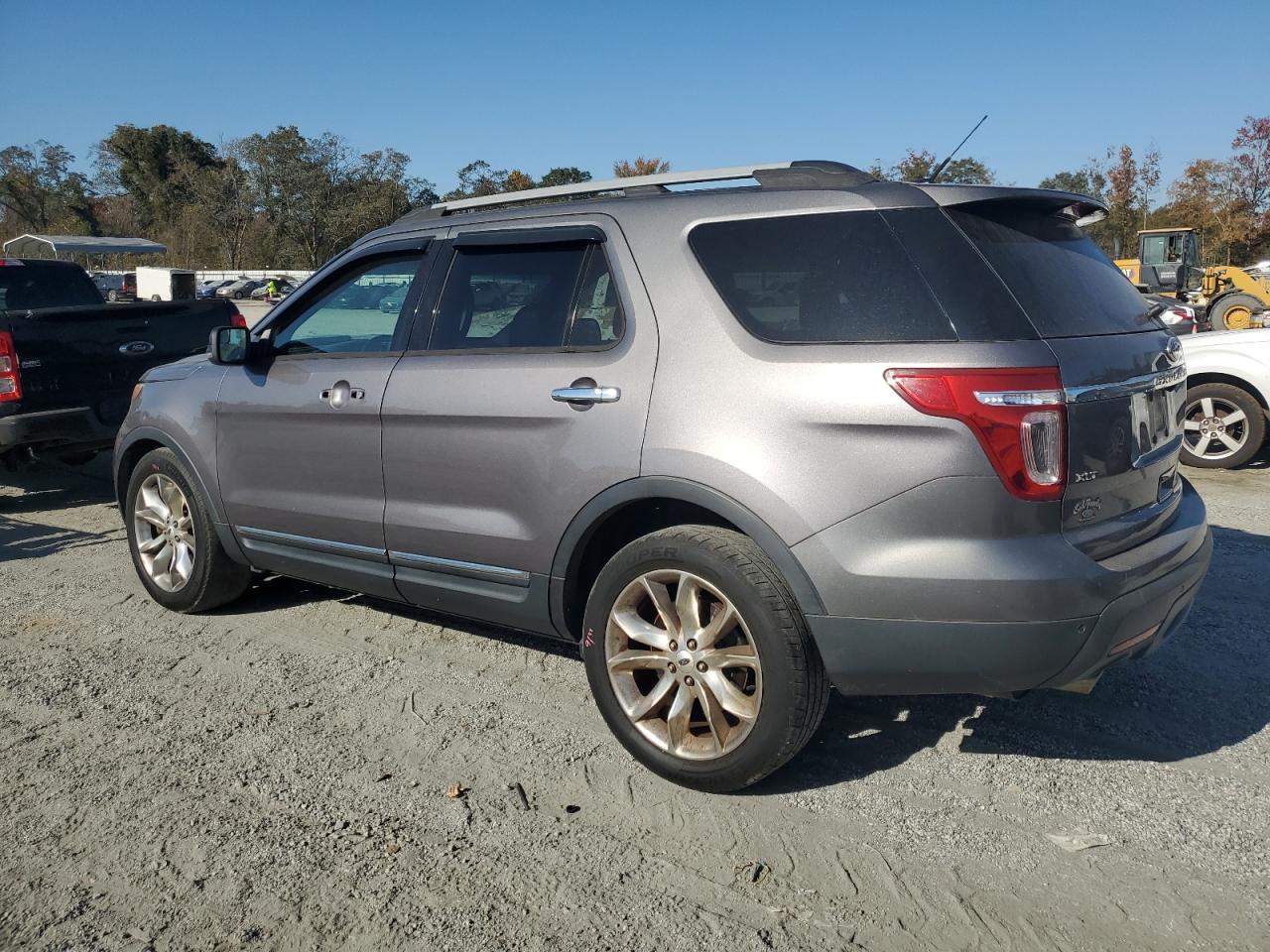 2013 Ford Explorer VIN 1FM5K7D84DGC43506 Copart auction photo, minor dent/scratches damage thumbnail 2