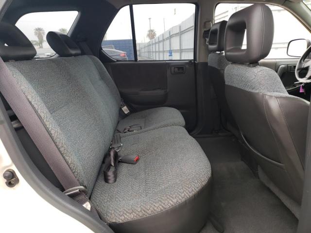 1998 Isuzu Rodeo VIN 4S2CK58W2W4367789 Copart auction photo, front end damage thumbnail 11