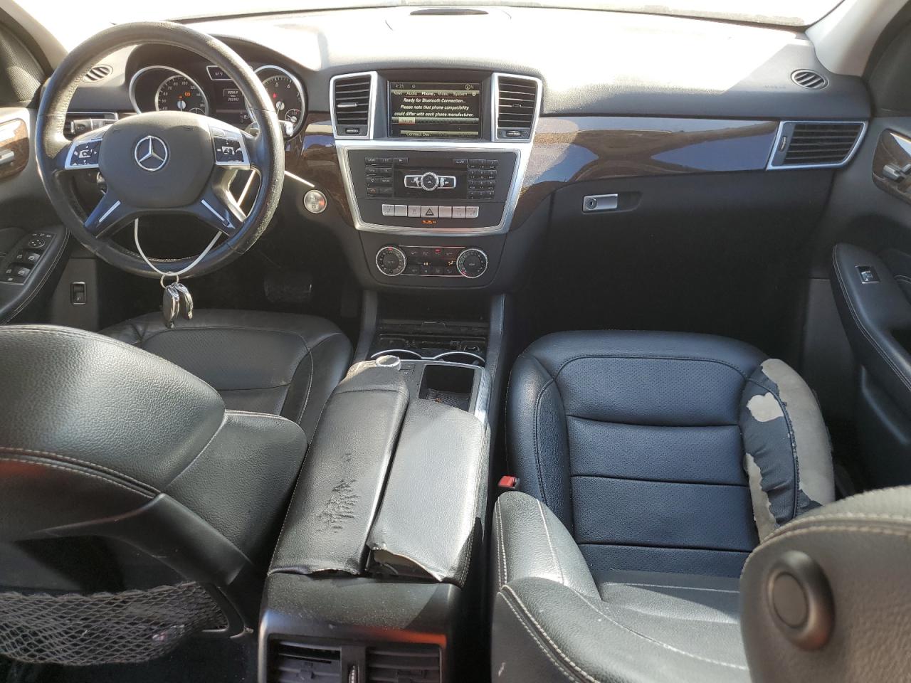 2013 Mercedes-Benz M-klasse VIN 4JGDA5JB6DA247398 Copart auction photo, front end / minor dent/scratches damage thumbnail 8