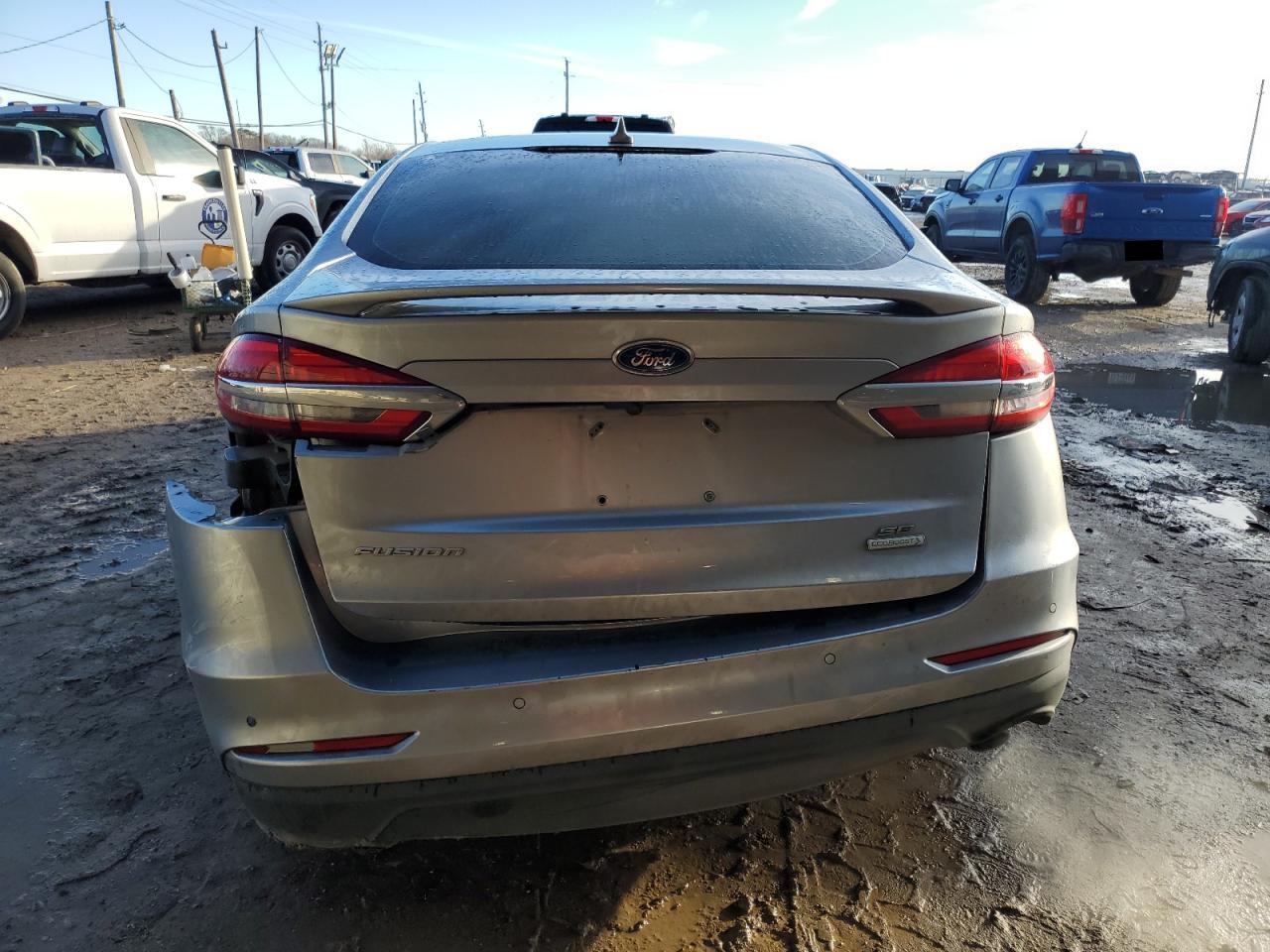 2020 Ford Fusion VIN 3FA6P0HD1LR231450 Copart auction photo, front end / side damage thumbnail 6
