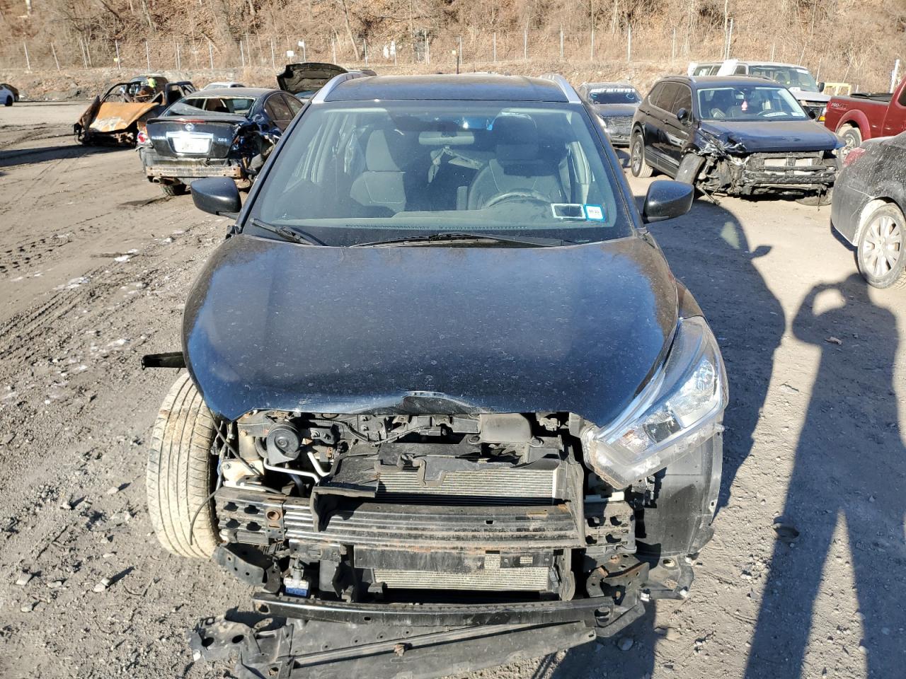 2018 Nissan Kicks VIN 3N1CP5CU8JL532687 Copart auction photo, front end / minor dent/scratches damage thumbnail 5