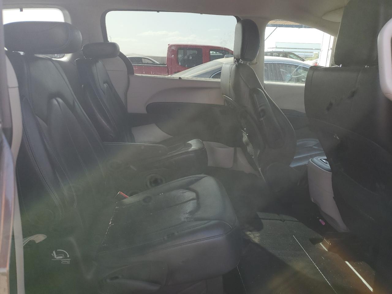 2021 Chrysler Pacifica VIN 2C4RC1BG8MR535121 Copart auction photo, front end / mechanical damage thumbnail 11