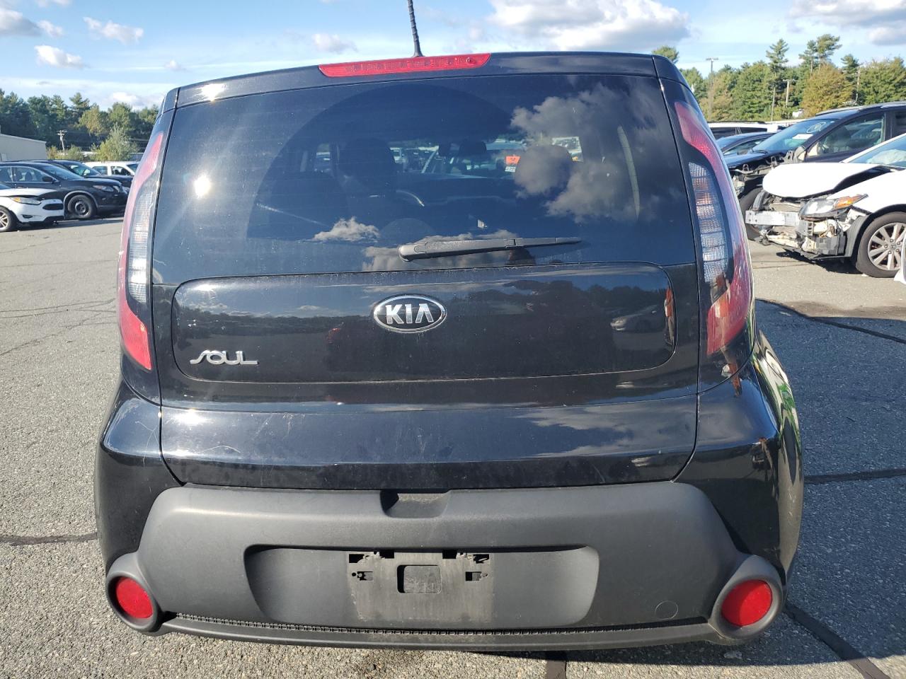 2016 KIA Soul VIN KNDJN2A2XG7362033 Copart auction photo, front end / minor dent/scratches damage thumbnail 6