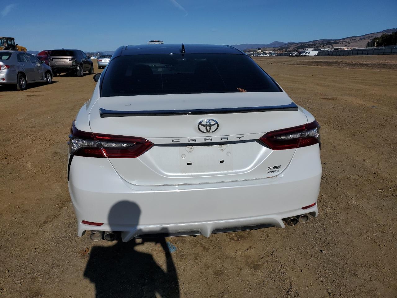 2022 Toyota Camry VIN 4T1K61BK1NU063664 Copart auction photo, front end damage thumbnail 6
