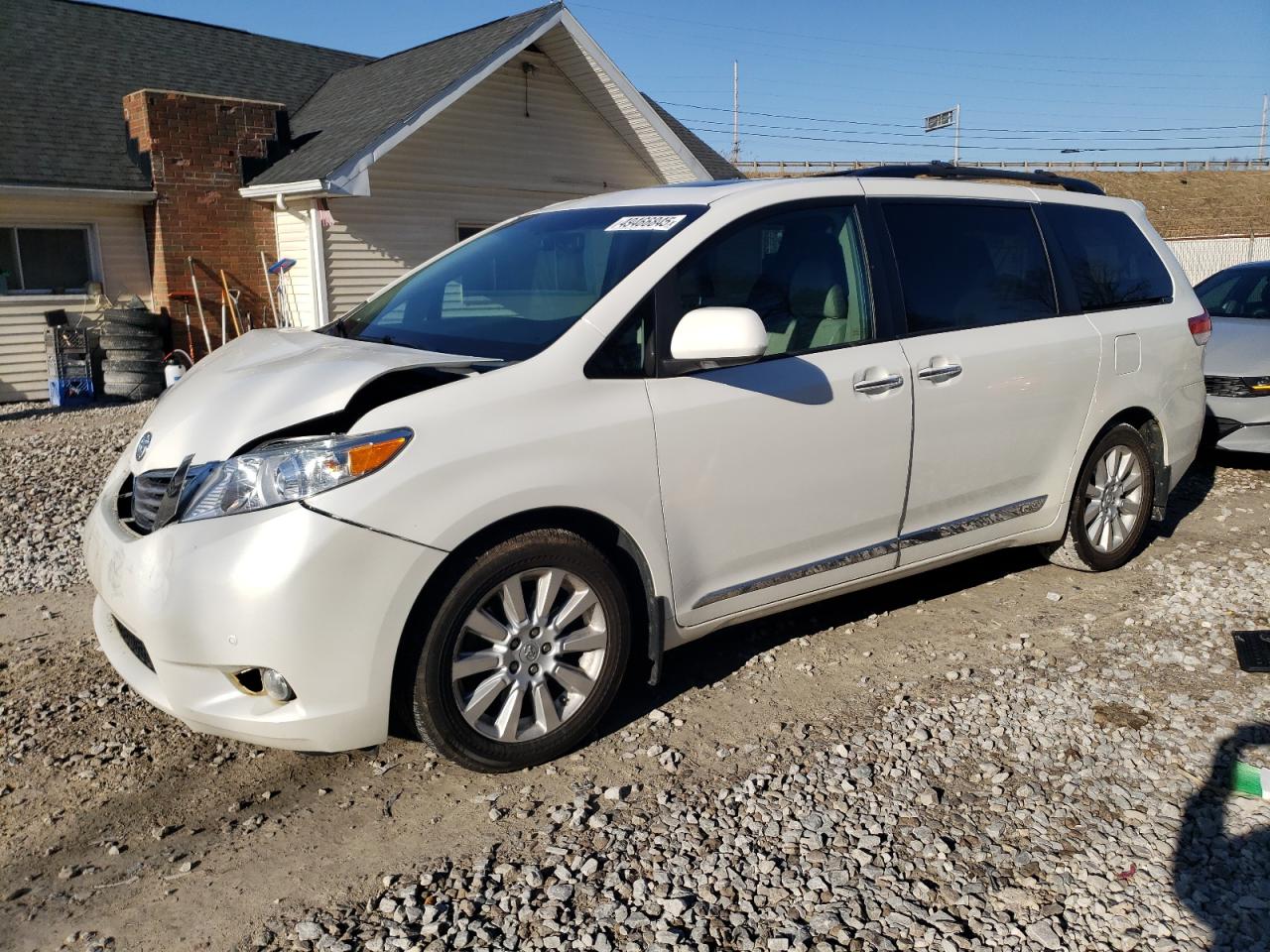 2011 Toyota Sienna VIN 5TDDK3DC5BS028703