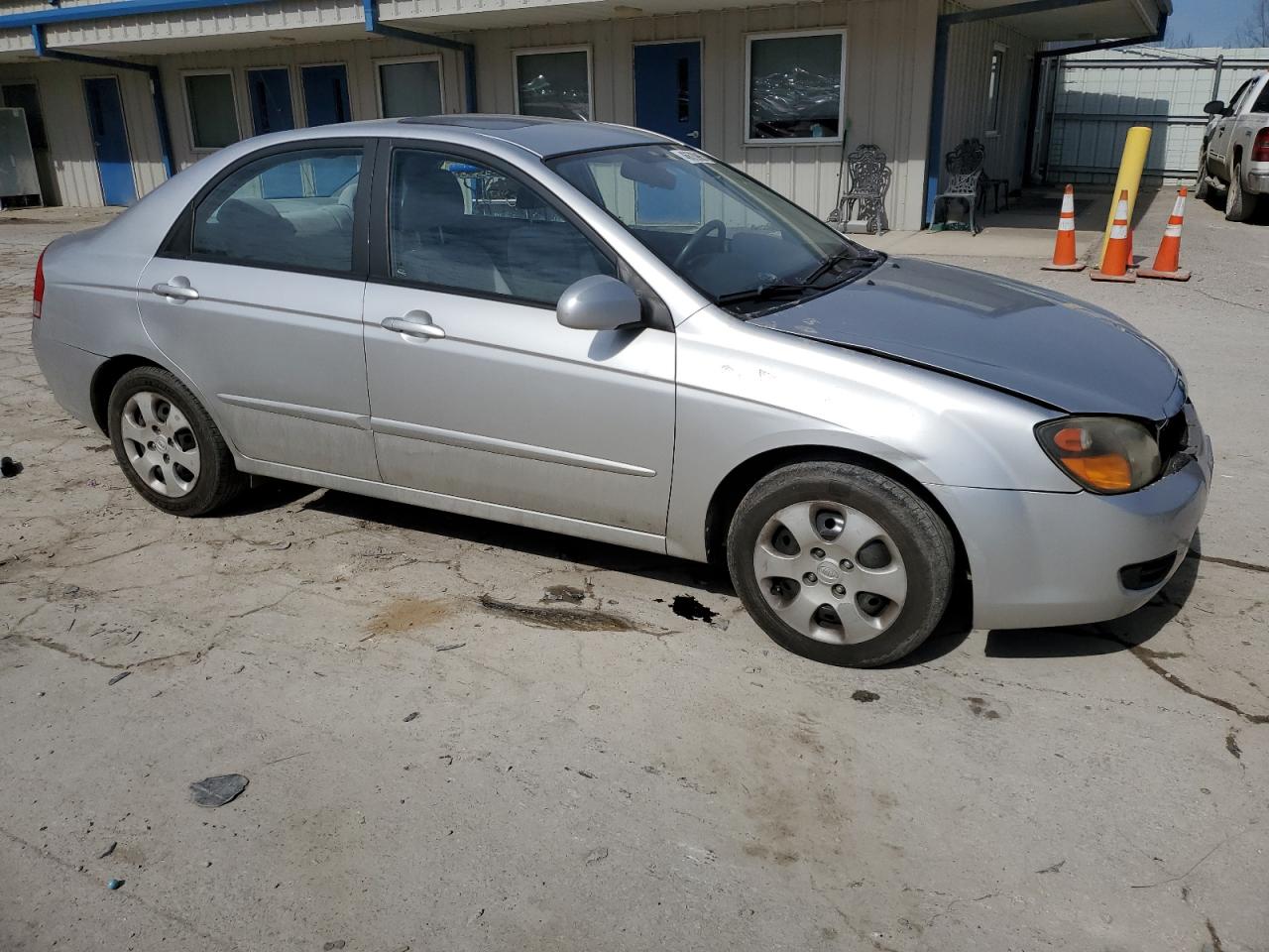 2009 KIA Spectra VIN KNAFE221195655309 Copart auction photo, front end / rear end damage thumbnail 4