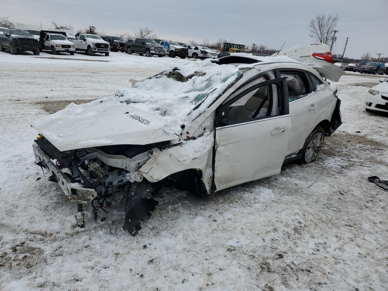 2018 Ford Focus VIN 1FADP3J21JL233177