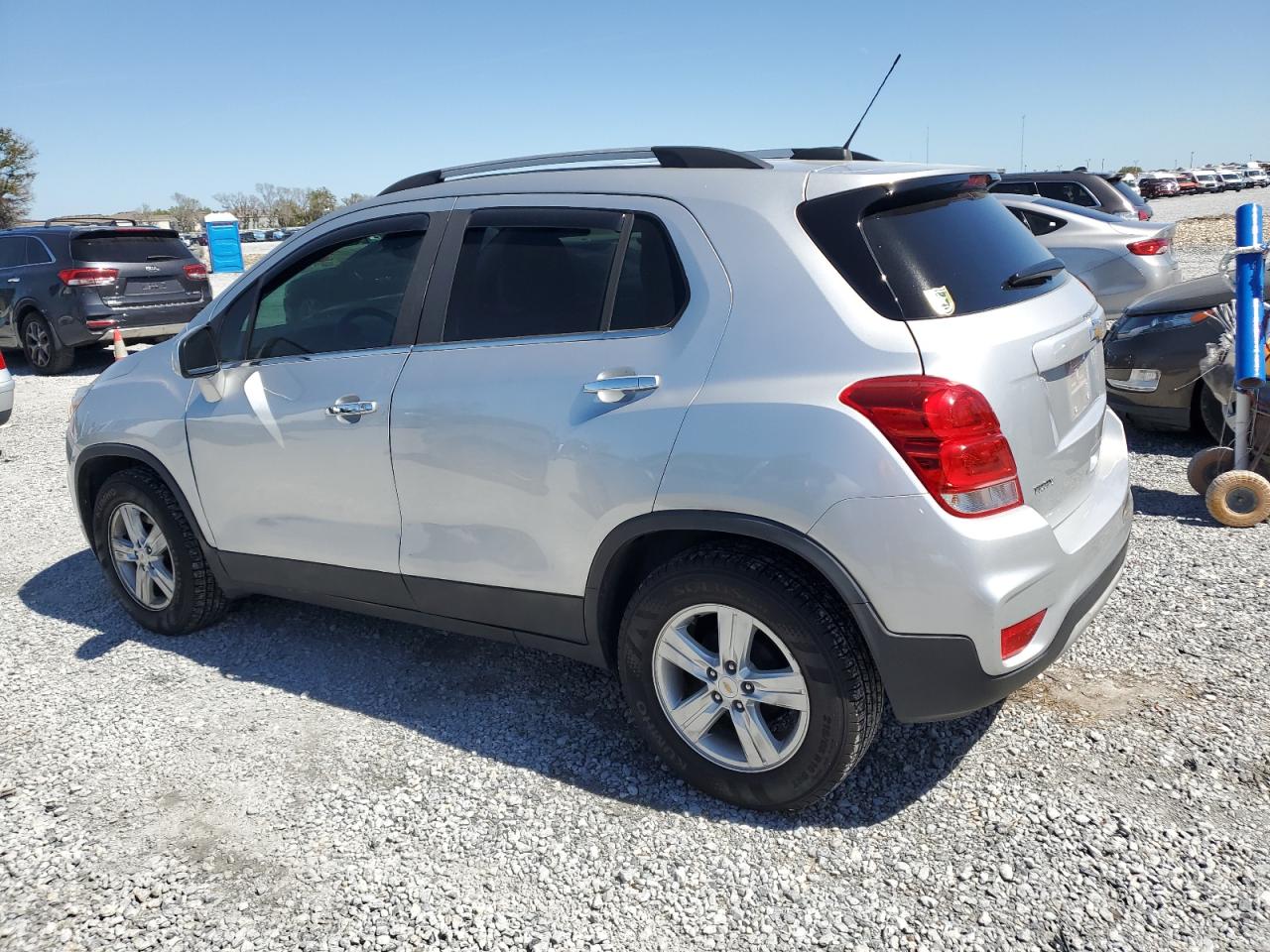 2020 Chevrolet Trax VIN KL7CJLSB9LB016228 Copart auction photo, front end damage thumbnail 2