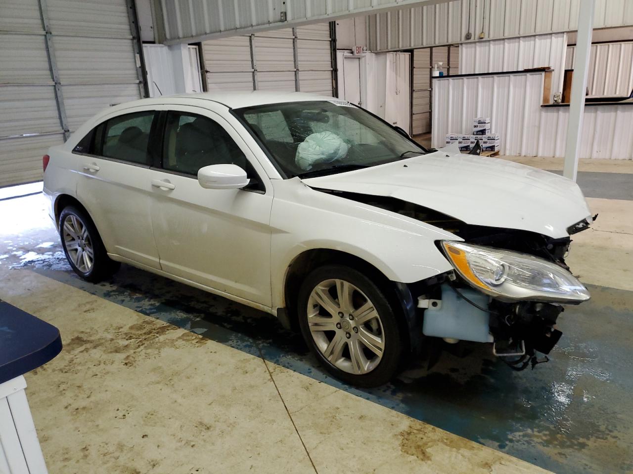 2013 Chrysler 200 VIN 1C3CCBBB3DN542561 Copart auction photo, front end damage thumbnail 4