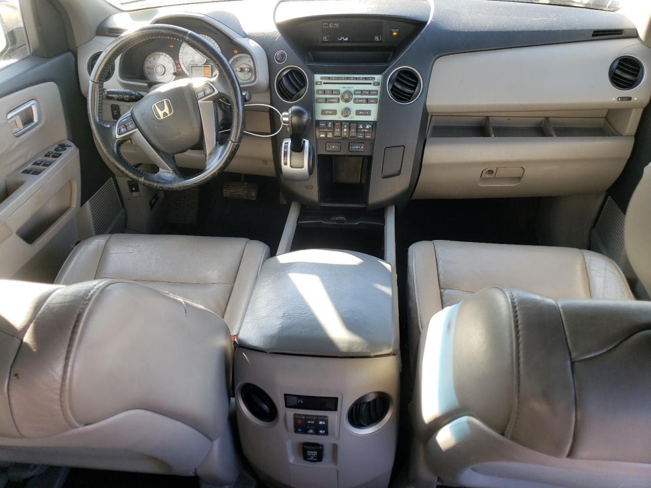 2011 Honda Pilot VIN 5FNYF4H5XBB033245 Copart auction photo, front end / side damage thumbnail 8