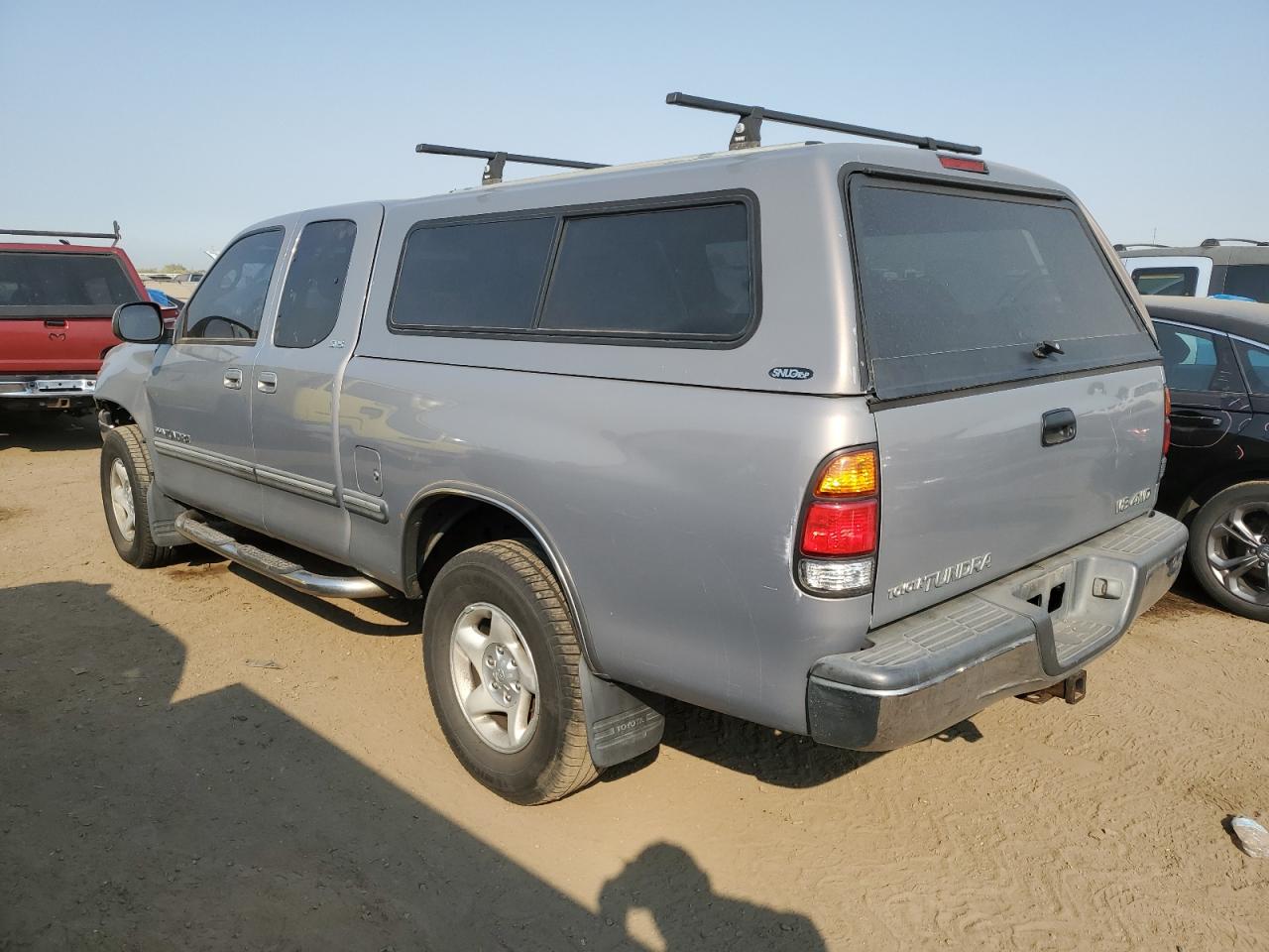 2000 Toyota Tundra VIN 5TBBT4411YS005543 Copart auction photo, front end damage thumbnail 2