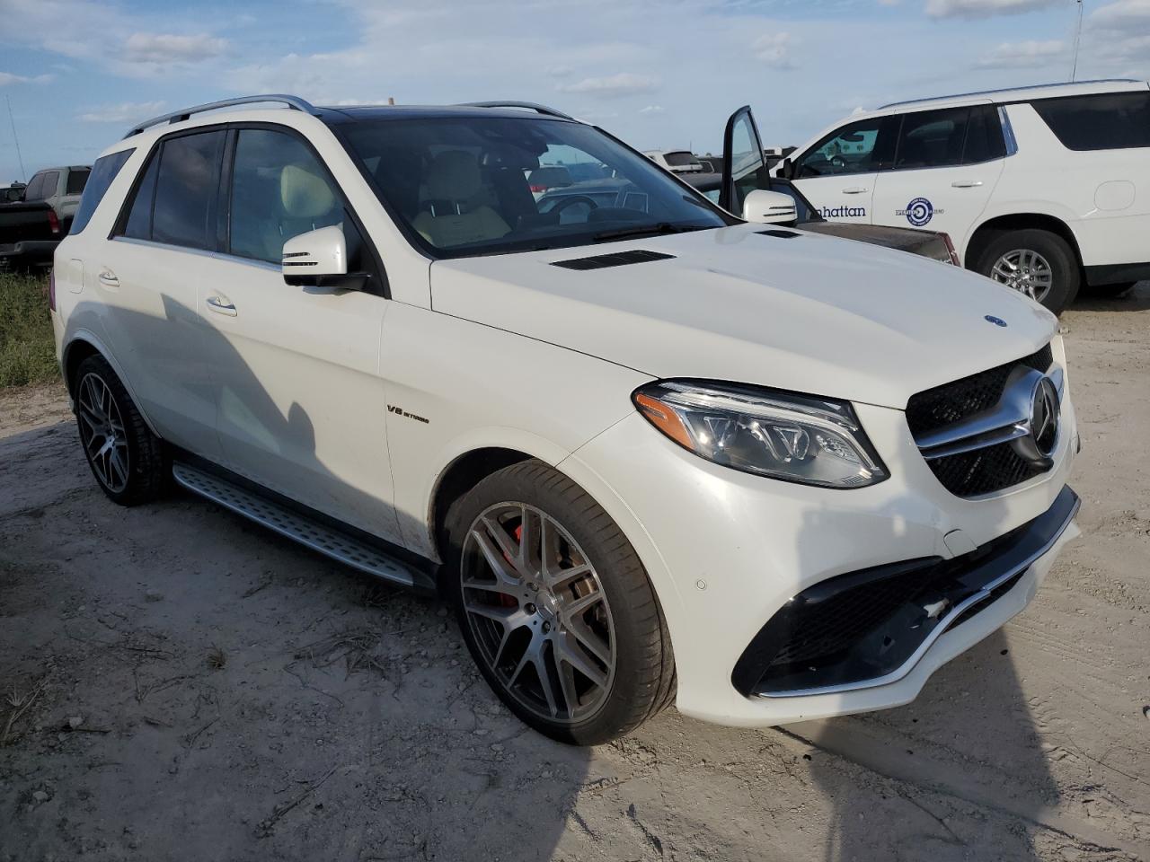 2018 Mercedes-Benz GLS-klasse VIN 4JGDA7FB7JA999269 Copart auction photo, water/flood damage thumbnail 4