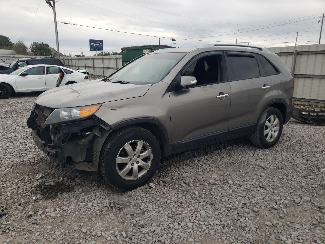 2013 KIA Sorento VIN 5XYKT4A23DG338323