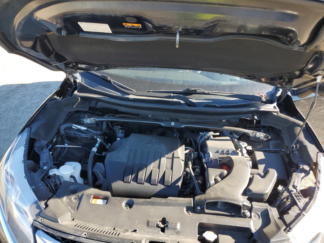 2019 Mitsubishi Eclipse VIN JA4AT5AA2KZ000364 Copart auction photo, front end / minor dent/scratches damage thumbnail 14