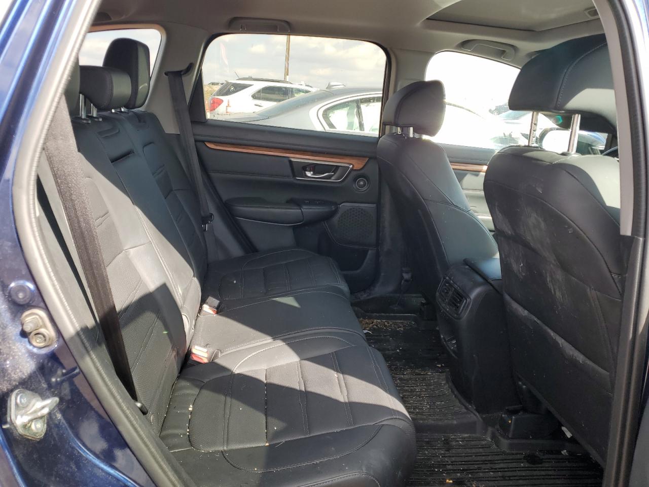 2019 Honda CR-V VIN 2HKRW2H88KH103684 Copart auction photo, hail / minor dent/scratches damage thumbnail 11