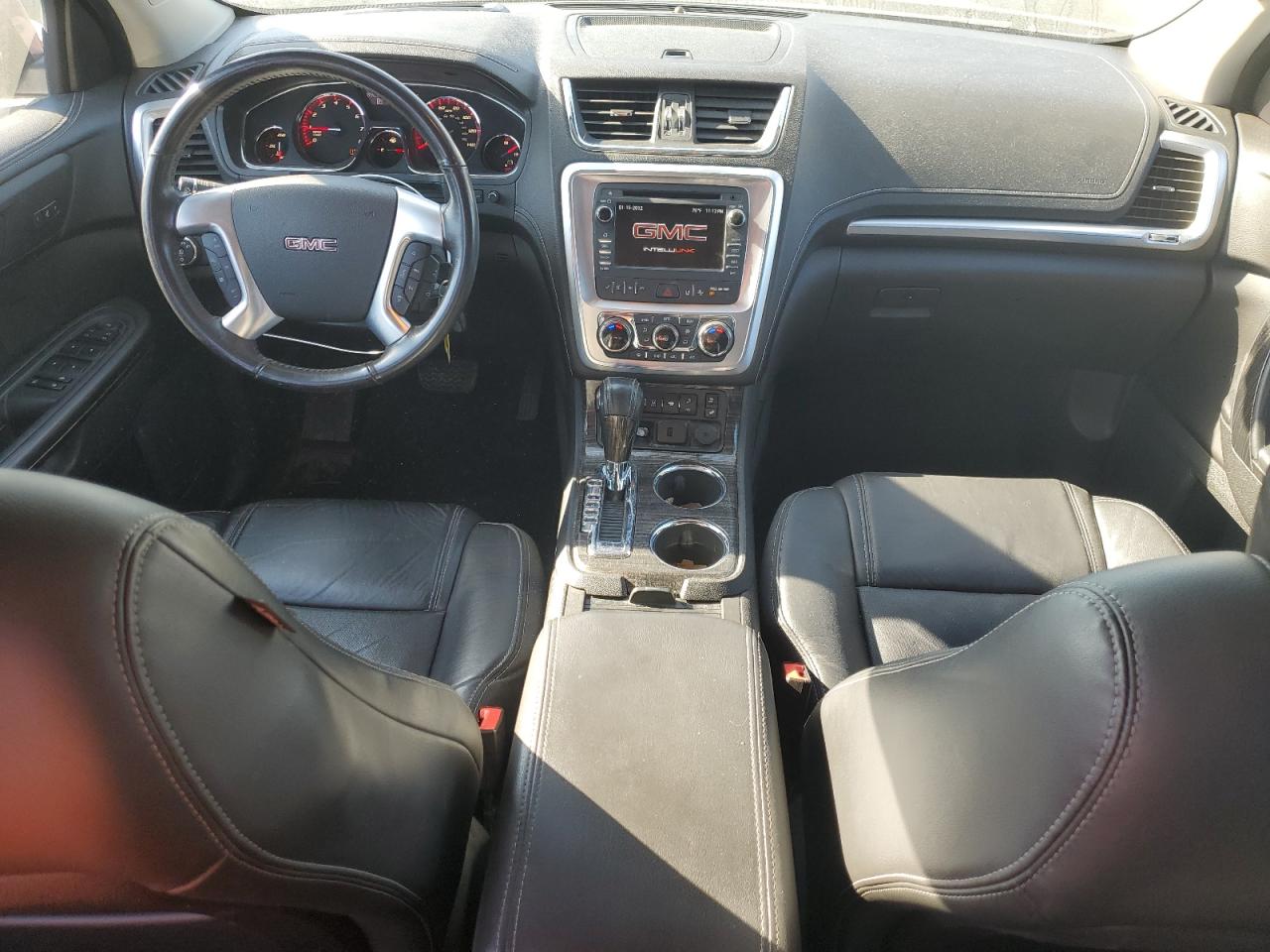 2017 GMC Acadia VIN 1GKKVSKD8HJ292304 Copart auction photo, rear end / minor dent/scratches damage thumbnail 8