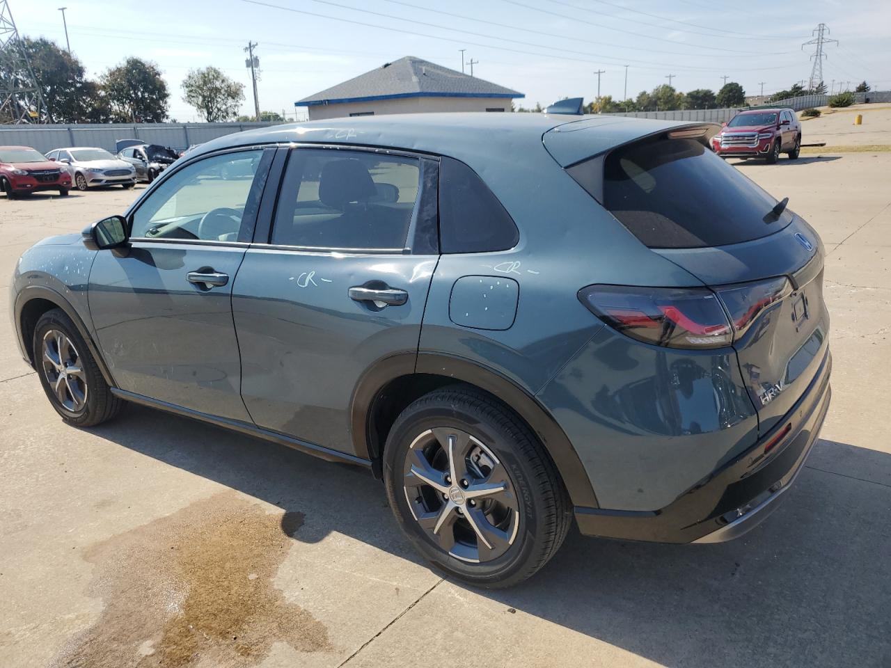 2024 Honda HR-V VIN 3CZRZ1H74RM746458 Copart auction photo, hail / minor dent/scratches damage thumbnail 2